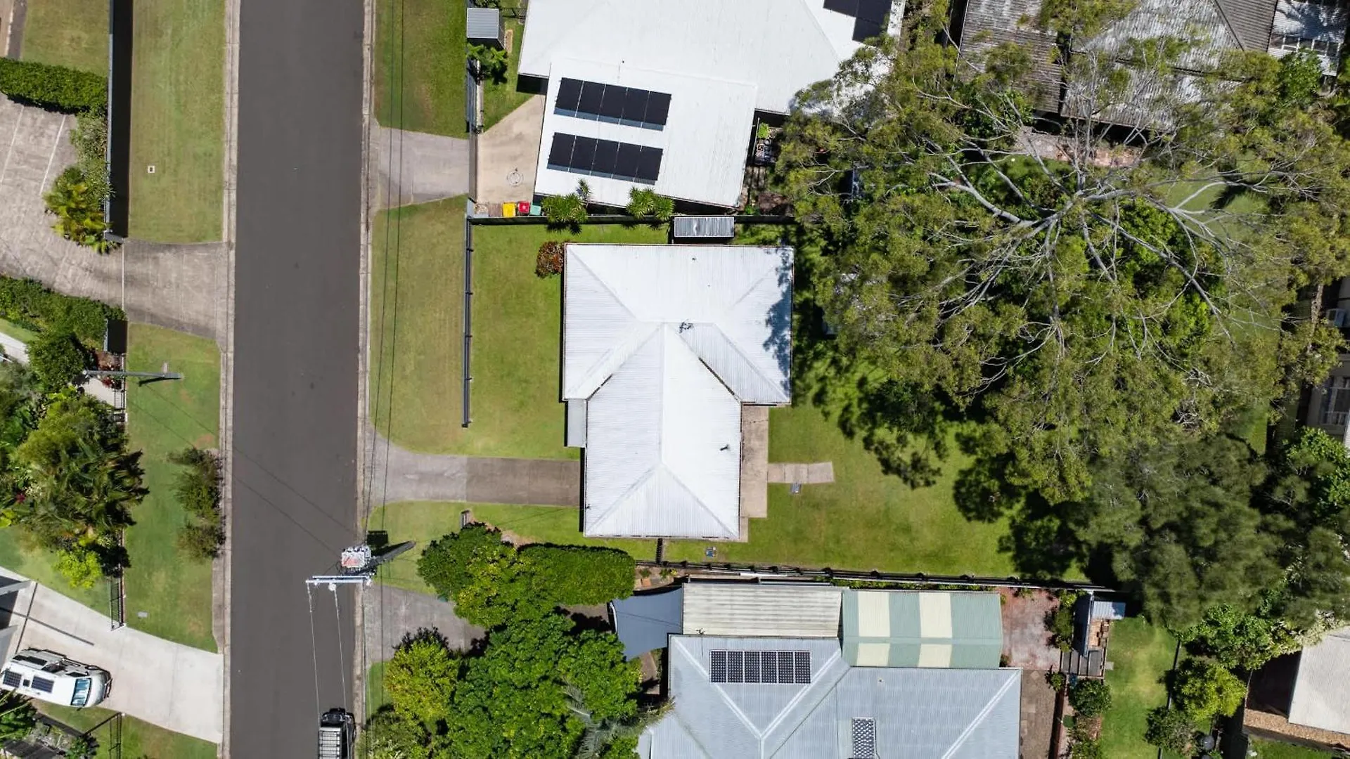 Holiday home Tides & Tails Abode - Coolum Beach Pet Friendly Home Australia