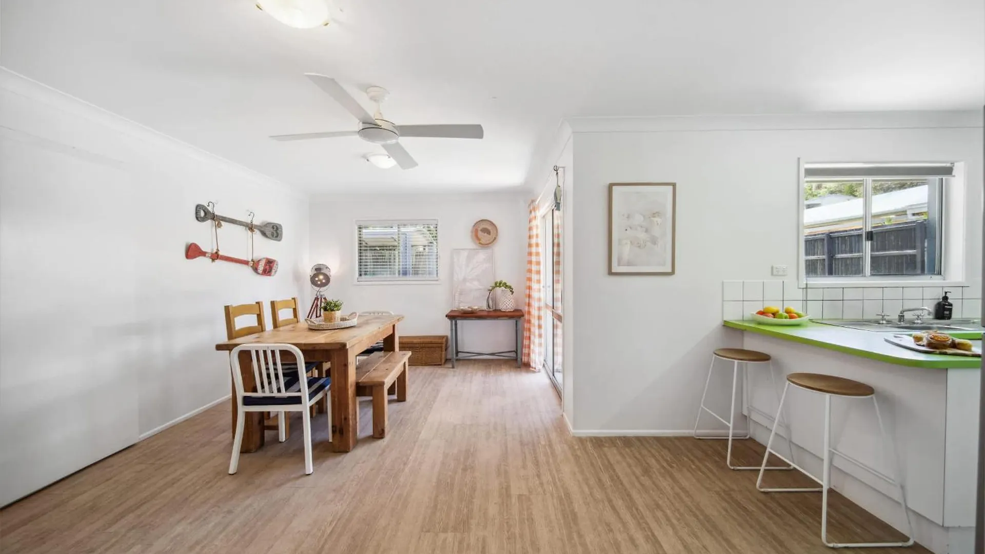 Holiday home Tides & Tails Abode - Coolum Beach Pet Friendly Home