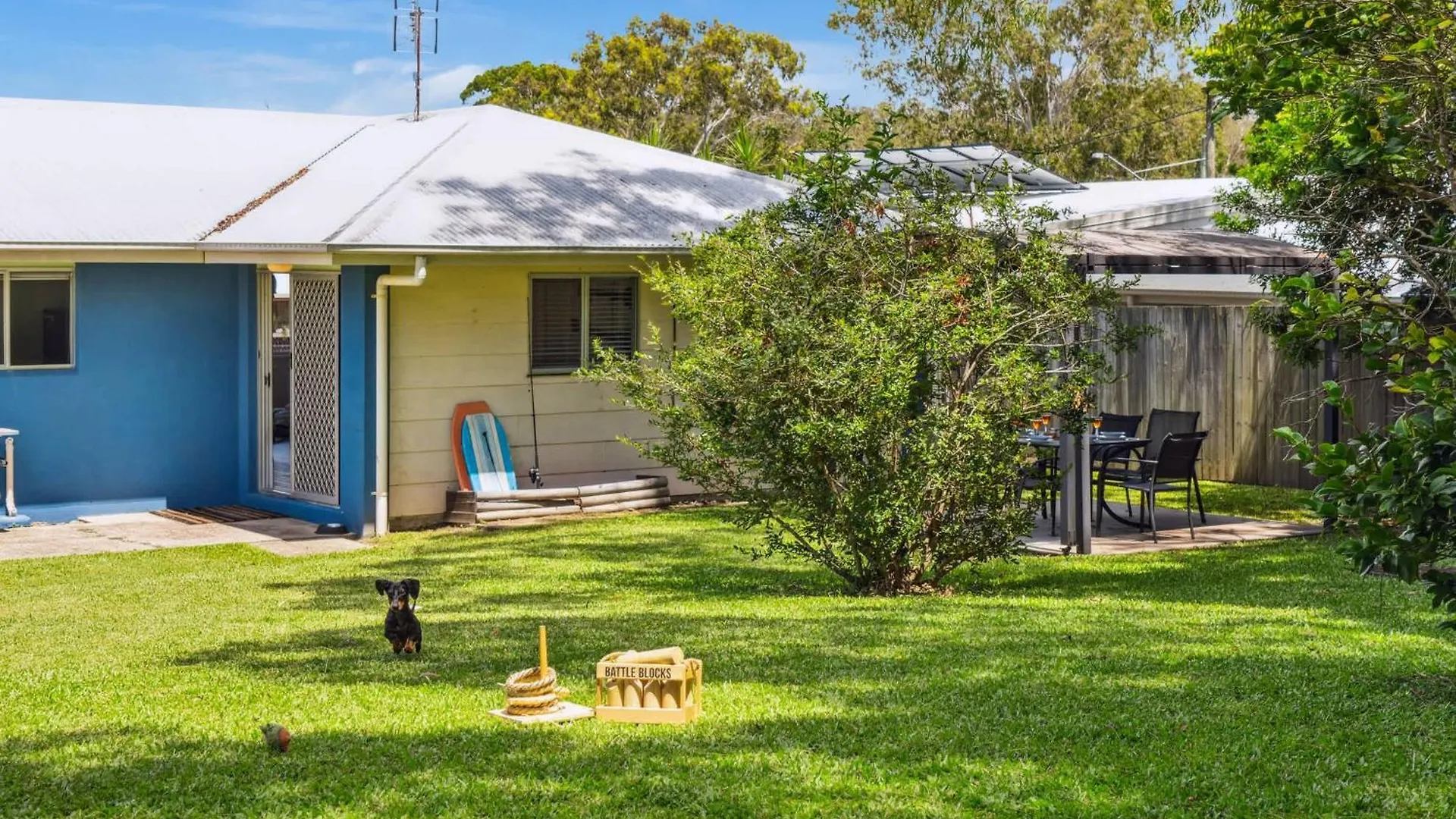Holiday home Tides & Tails Abode - Coolum Beach Pet Friendly Home