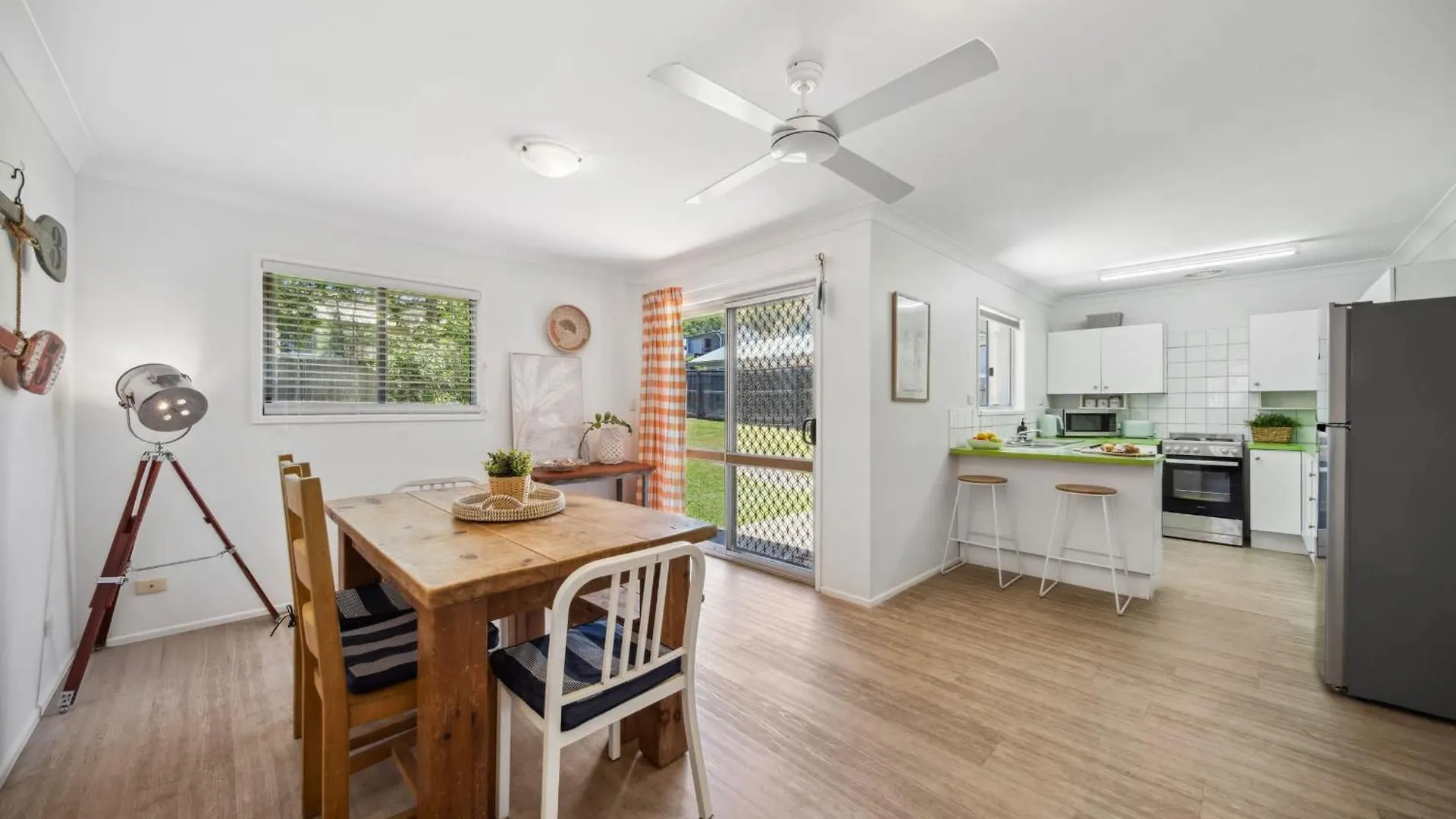 Tides & Tails Abode - Coolum Beach Pet Friendly Home